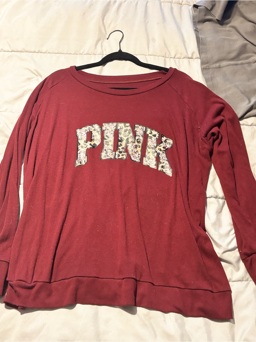 PINK Victoria's Secret Maroon Crewneck Sweatshirt with Floral Logo